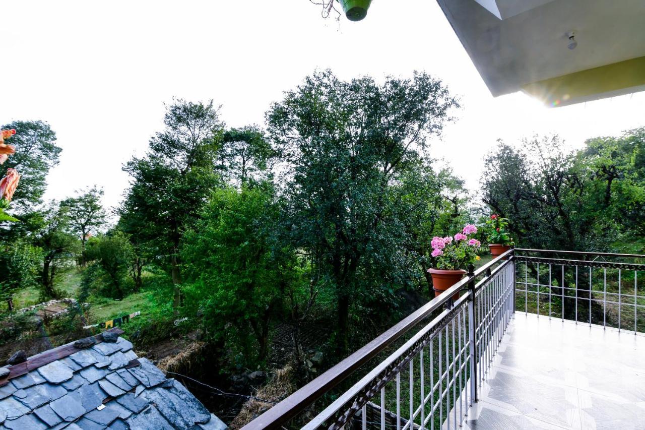 Oyo Home 13409 Cozy Stay Dharamshala Ngoại thất bức ảnh